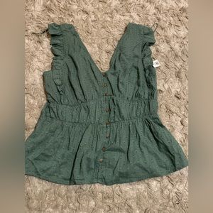 Old Navy NWT top
